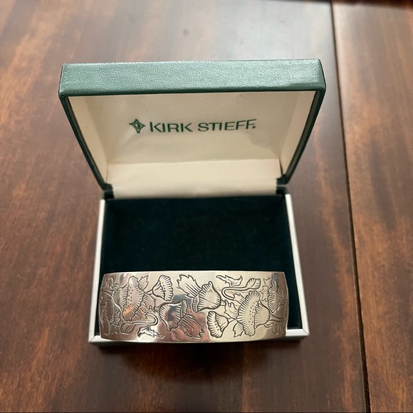 Kirk Steif pewter Poppies cuff bracelet - Picture 4 of 9